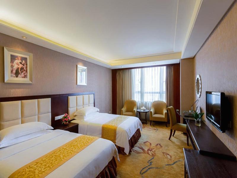 Vienna Hotel Lufeng Peopole Road Exterior photo